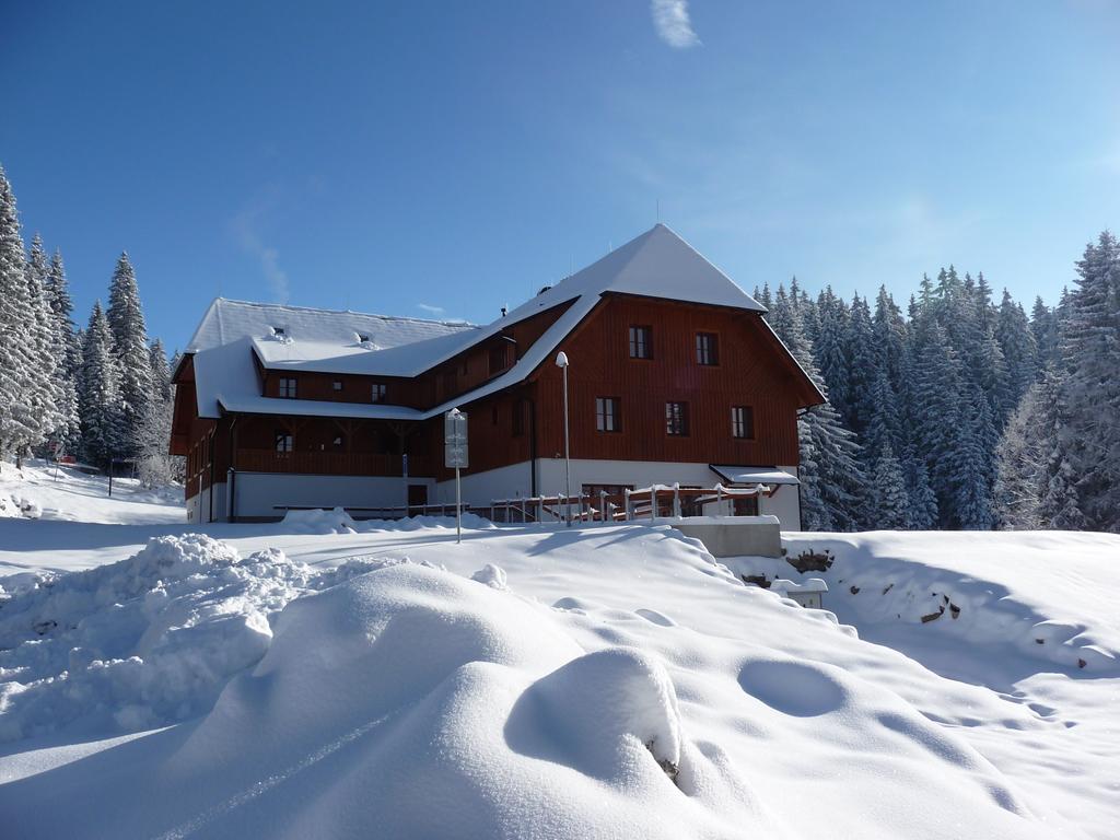 Aparthotel Madr Modrava Exterior foto